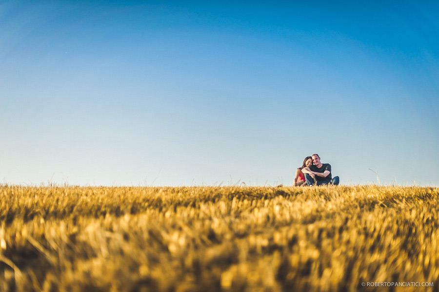 engagement-in-tuscany-siena-roberto-panciatici-wedding-photographer-tuscany-fotografo-matrimonio