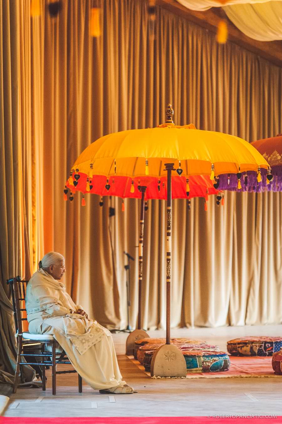 il borro indian wedding photography in tuscany wedding photographer tuscany roberto panciatici