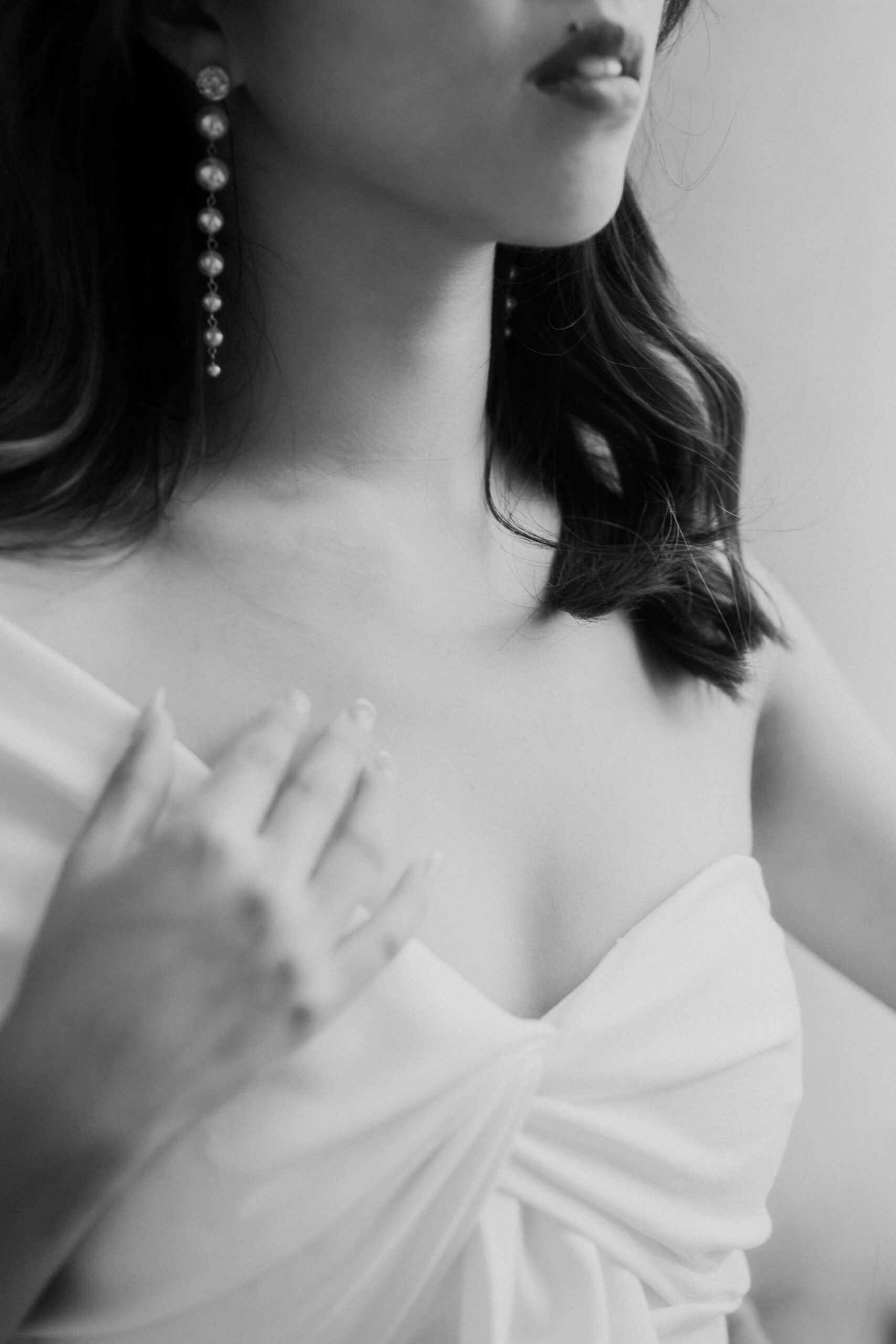 Wedding Photographer in Paris bride detail