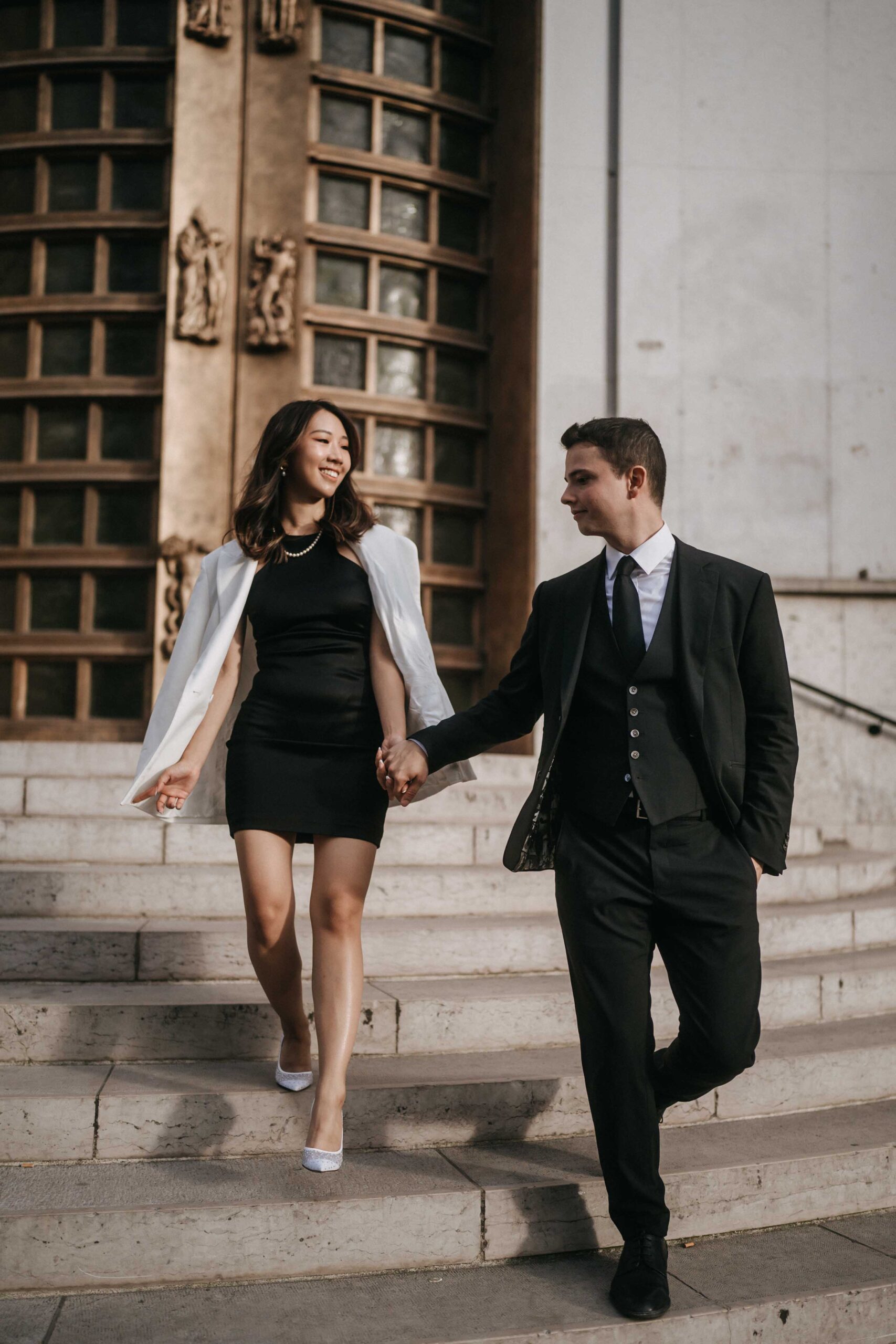 engagement in paris couple portrait in paris