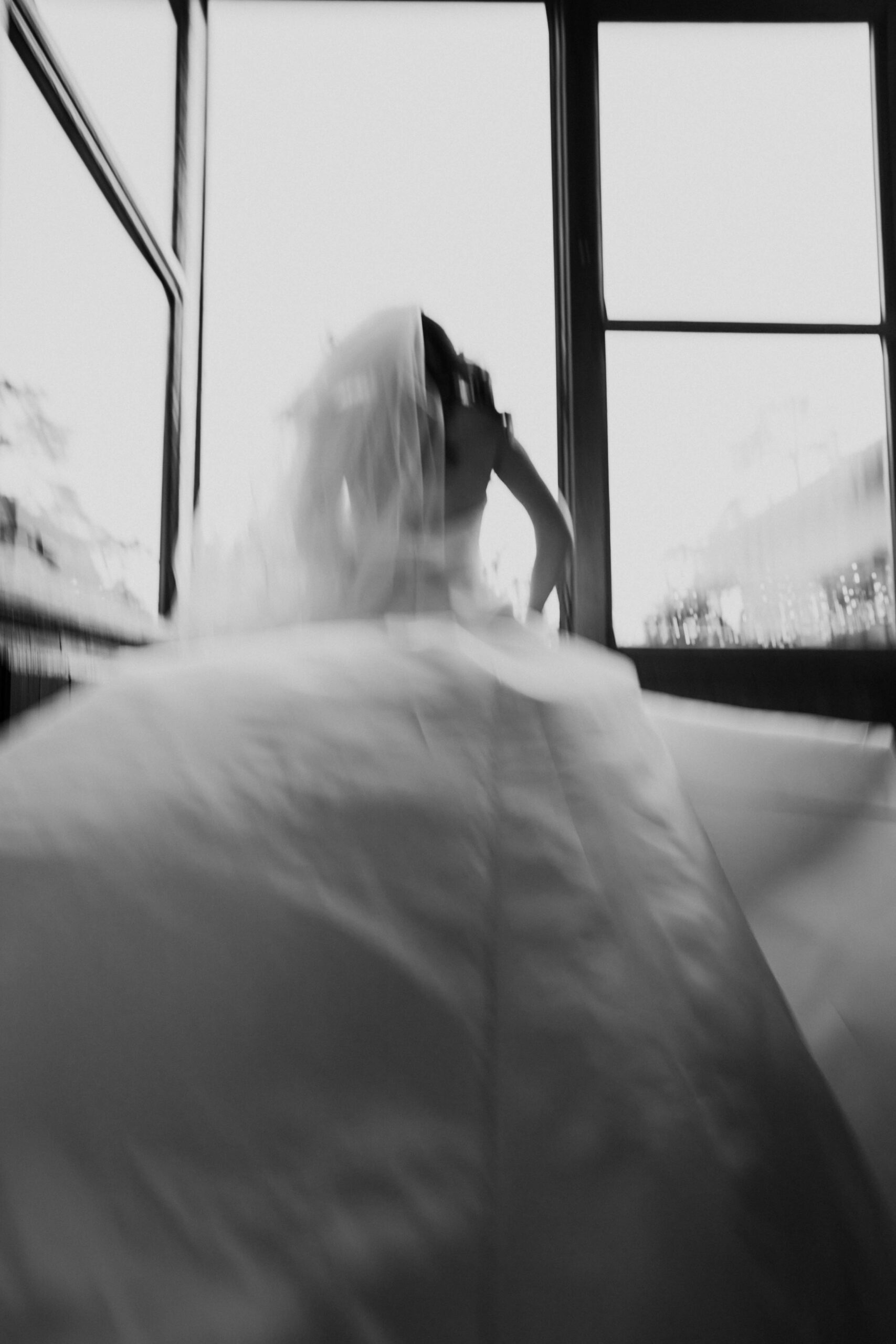 sophisticated bride portrait at villa mangiacane in tuscany