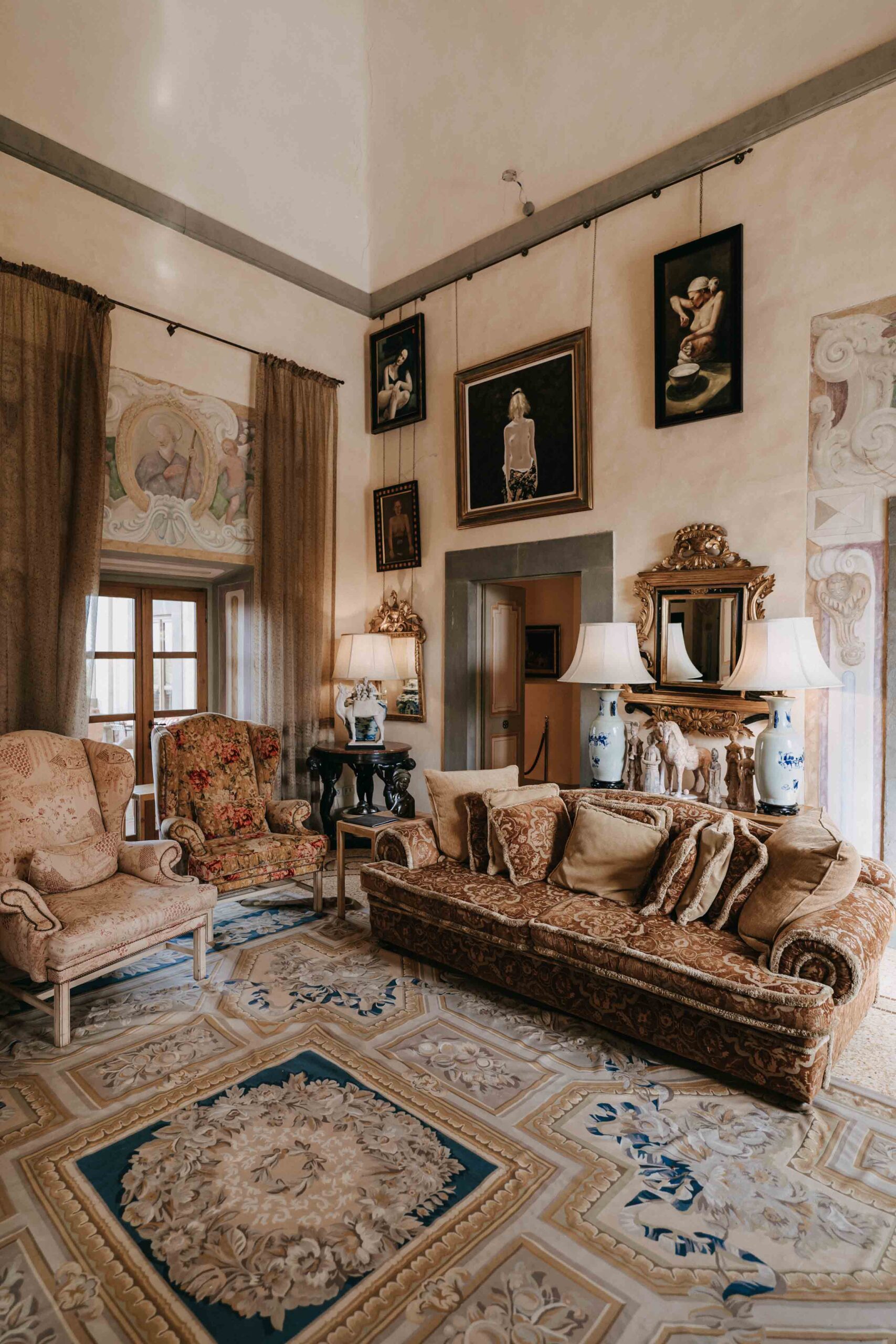 venue for exclusive wedding in tuscany